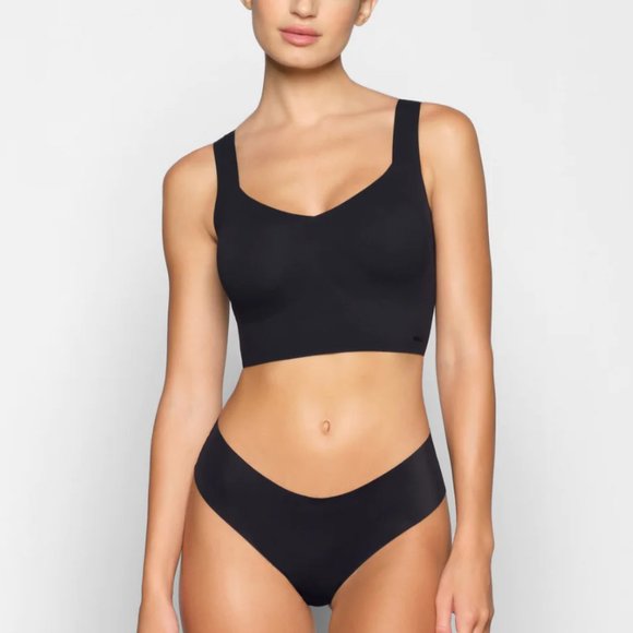 SKIMS Naked Plunge Longline Bra in Onyx (Size S) - Picture 1 of 9